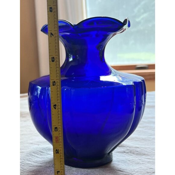 Rare Find Cobalt Blue Glass Vase Fluted (Tulip) Scallop Rim Design 40s Vintage - Picture 6 of 9